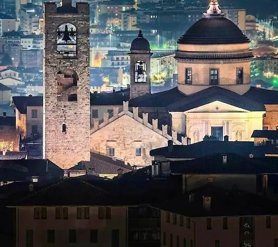 Suite32 Holiday home Bergamo